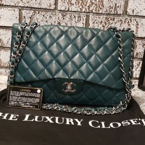 💙Auth. Chanel Jumbo Single Flap💙